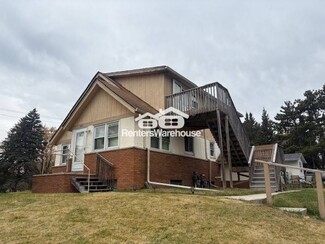 601 Labore Rd, Little Canada, MN 55117