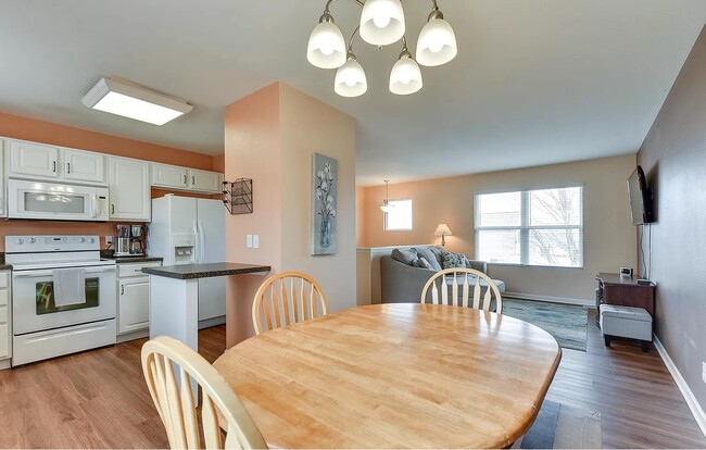 7960 N 145th St, Bennington, NE 68007 - photo 4