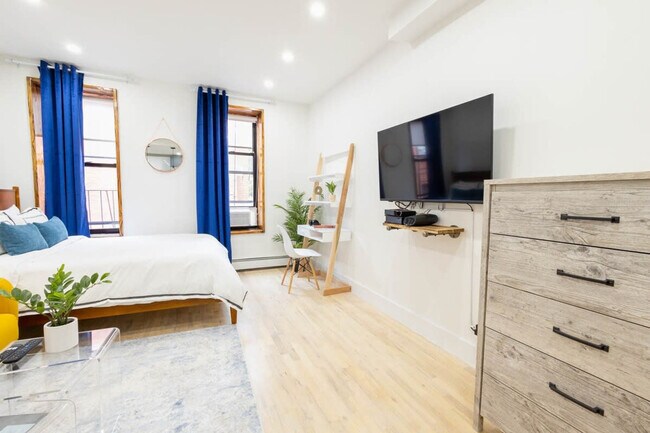 1597 York Ave unit FL2-ID1021929P, New York, NY 10028 - photo 2