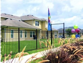 5212 Oak Manor Blvd, Bay City, TX 77414