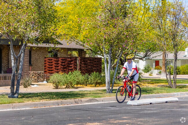 Cycling enthusiasts appreciate Willo's bike-friendly streets and nearby trails.​