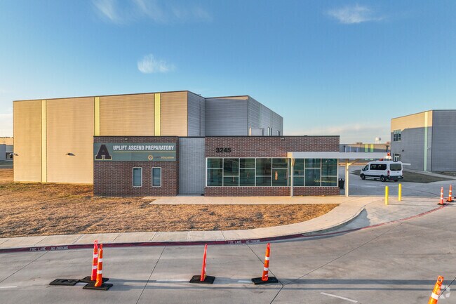 Uplift Ascend Middle School gets a 