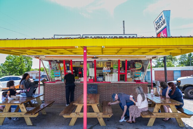 Dairy Kream is a beloved local spot near Presley Heights, serving up classic burgers, fries, and soft-serve ice cream.