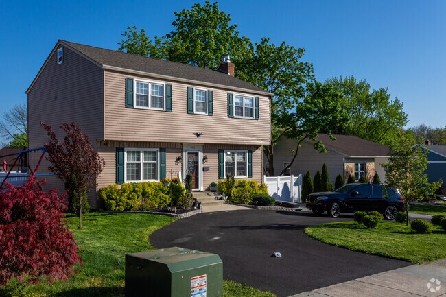A lovely home in Morton basking in the afternoon sun