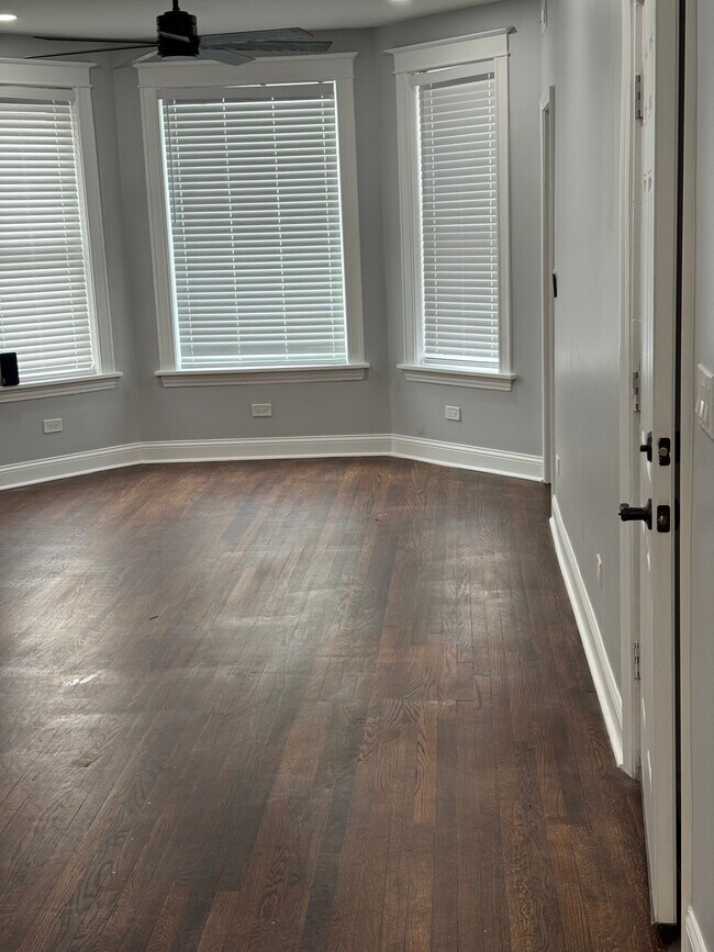 7123 S Cornell Ave unit 1, Chicago, IL 60649 - photo 7