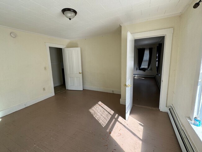 190 Main St, Claremont, NH 03743 - photo 6