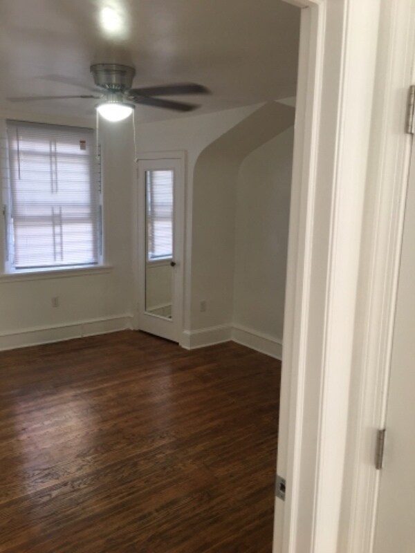 1535 Sellers St unit 1 f, Philadelphia, PA 19124 - photo 3