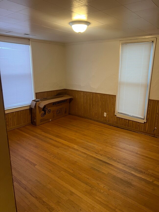 25 Carroll St unit 3, Hammond, IN 46320 - photo 2