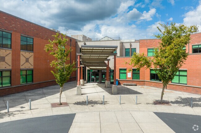 Covington Middle School on NE Rosewood Ave serves grades 6–8 for Kevanna Park families.