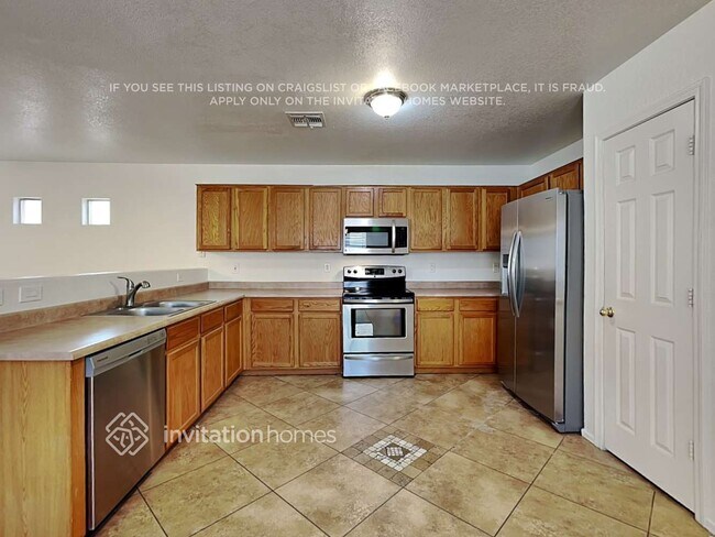 8343 W Hammond Ln, Tolleson, AZ 85353 - photo 7