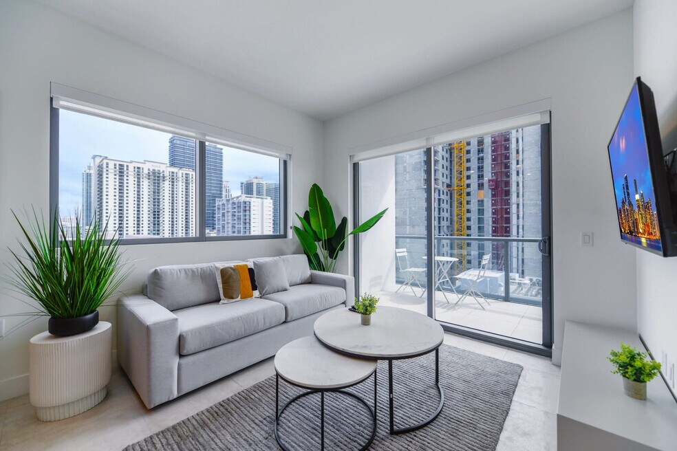 Smart Brickell unit FL16-ID1022471P, Miami, FL 33130 - photo 1