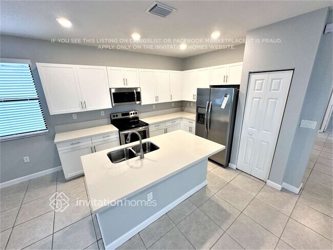 3445 W 110th St, Hialeah, FL 33018 - photo 7