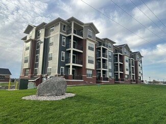 3484 Lake Butte Des Morts Dr, Oshkosh, WI 54904