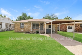 302 E Coe Dr, Midwest City, OK 73110