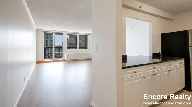 72 Staniford St unit 19C, Boston, MA 02114 - photo 2