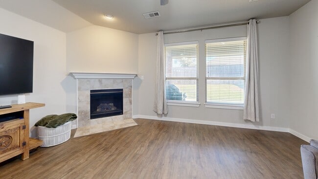 5112 Cathy Dr, Forney, TX 75126 - photo 2