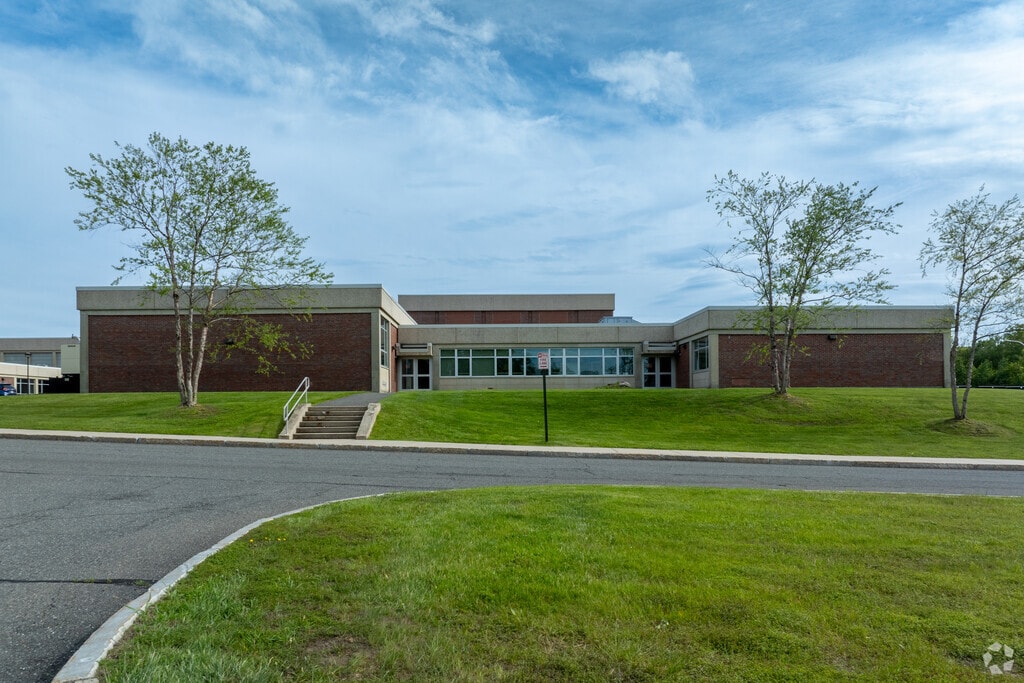 Hoosac Valley Middle School has an overall grade of C+ on Niche.