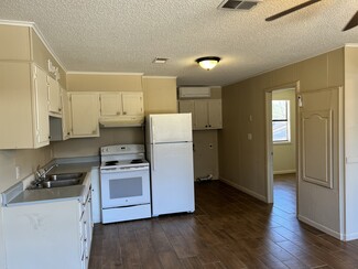 121 Lodestone Rd Unit 1, Malvern, AR 72104