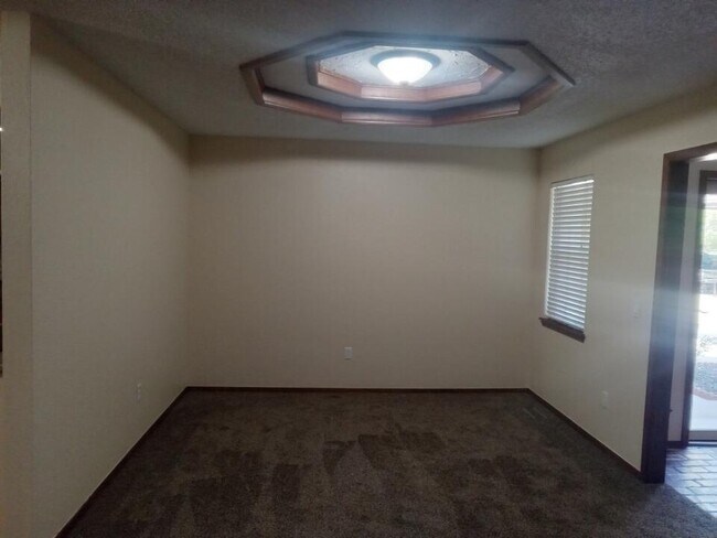 312 Christopher Todd Dr, Moore, OK 73160 - photo 5