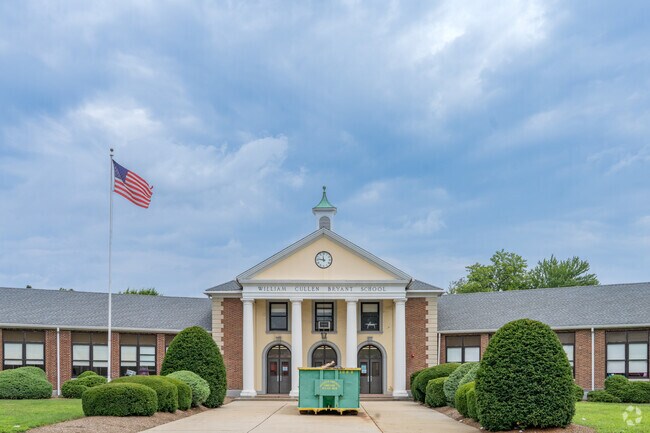 Bryant Elementary School cultivates an environment to prepare children to be lifelong learners.