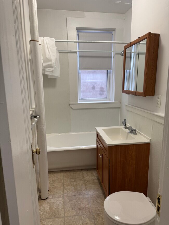 2 Lansdowne St unit 34, Boston, MA 02215 - photo 4