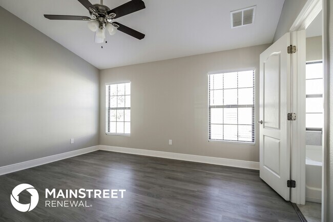 327 Anchovie Ct, Kissimmee, FL 34759 - photo 7