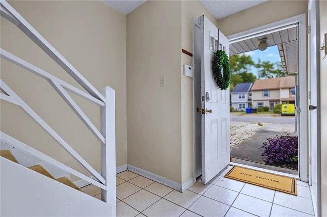 2303 Merl Cir, Virginia Beach, VA 23455 - photo 3