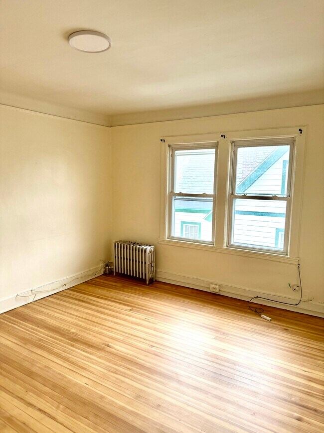 45 Underhill St unit 3F, Tuckahoe, NY 10707 - photo 2