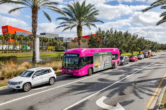Resients can get around town the LYNX public bus transportation in Prairie Lake.