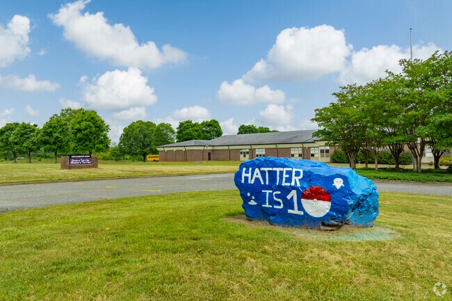 Union Elementary School offers Pre-K through 5th grade learning opportunities for students.