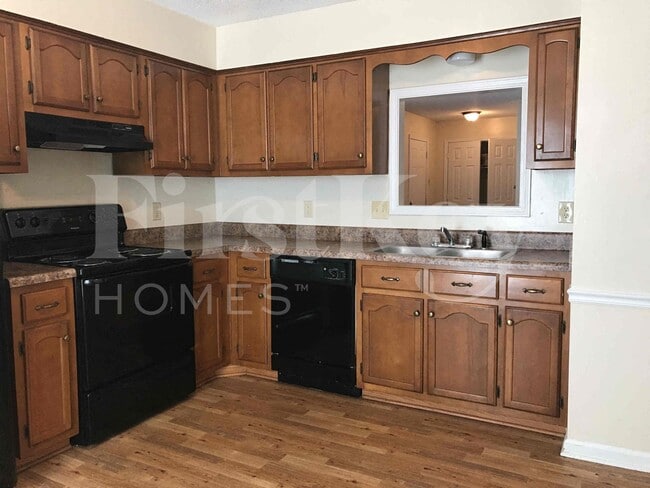 3926 Oak Branch Cir W, Memphis, TN 38135 - photo 5