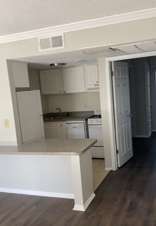 126 Blue Point Way unit 110, Altamonte Springs, FL 32701 - photo 3