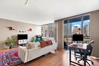 42 E Superior St Unit 9F, Chicago, IL 60611