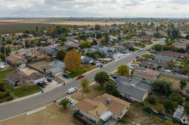 Lamont, in Kern County, has about 15,000 residents.