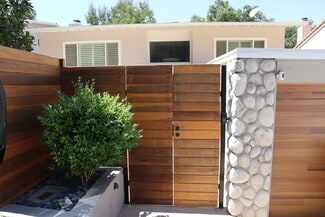 4369 Saltillo St, Woodland Hills, CA 91364