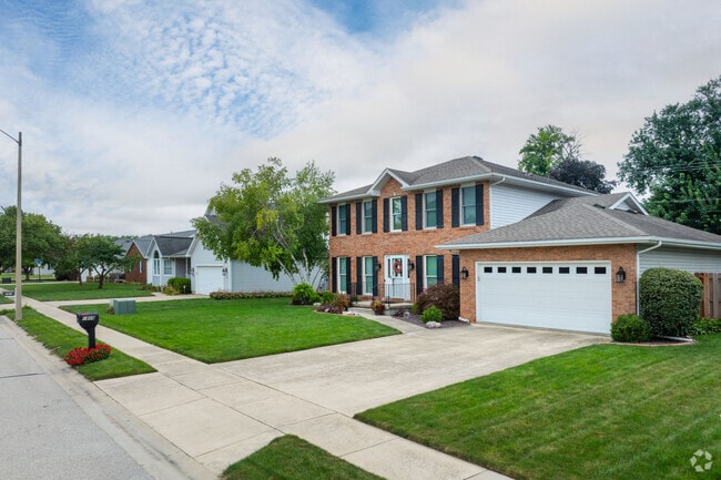 West Koke Mill has many colonial style homes with attached garages.