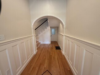 1726 Beacon St, Brookline, MA 02445