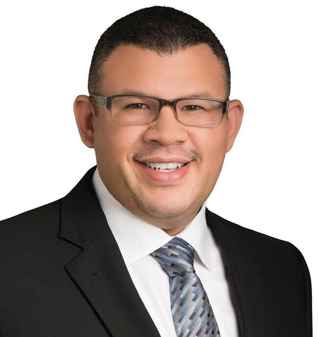 Agent Photo