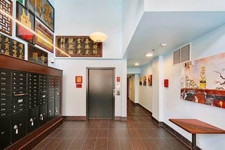 669 S King St, Seattle, WA 98104