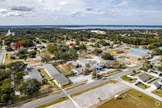 A beautiful aerial view of the campus at Clermont Elementary School located in Clermont.