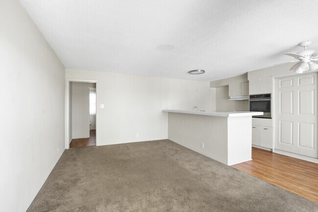 909 N. Wilmington Blvd., Wilmington, CA 90744 - photo 4