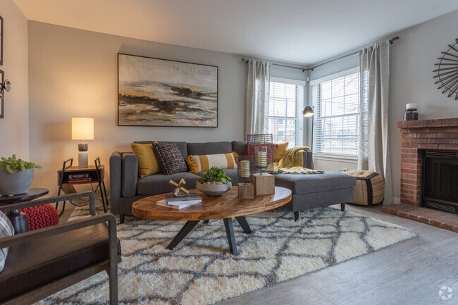 The Lennox, Highlands Ranch, CO 80126 - photo 2