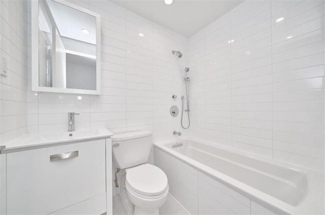 344 E 63rd St, New York, NY 10065 - photo 4