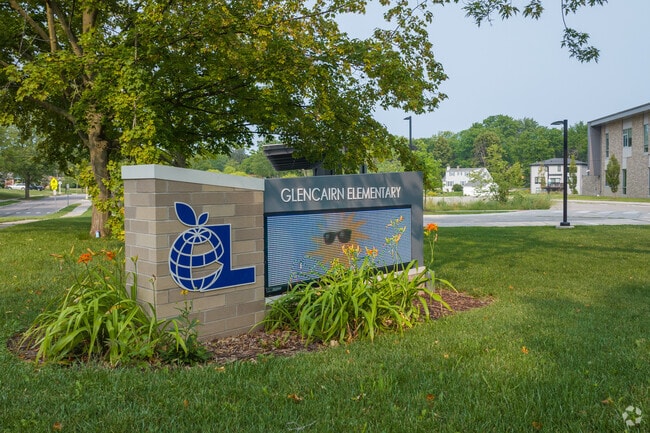 Entrance sign to Glencairn Elementary school on Harrison Rd in East Lansing.
