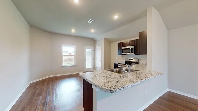 20316 W 194th St, Spring Hill, KS 66083 - photo 3