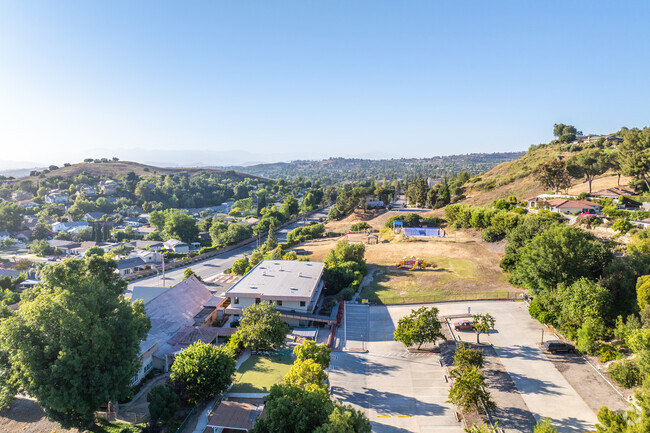 Revo Academy is a private Christian School in Thousand Oaks, CA.