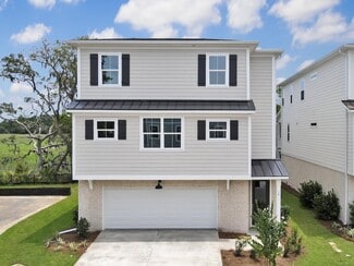 6 Burl Wood, Hilton Head Island, SC 29926