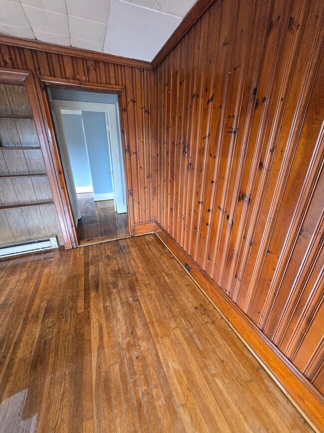 204 S West St unit 2, Wilkesboro, NC 28697 - photo 5