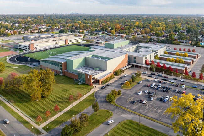 Renaissance High School recieved a B from the school grading website Niche.