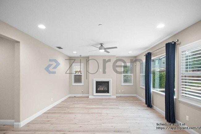 1726 Hummingbird Way, Tracy, CA 95376 - photo 6